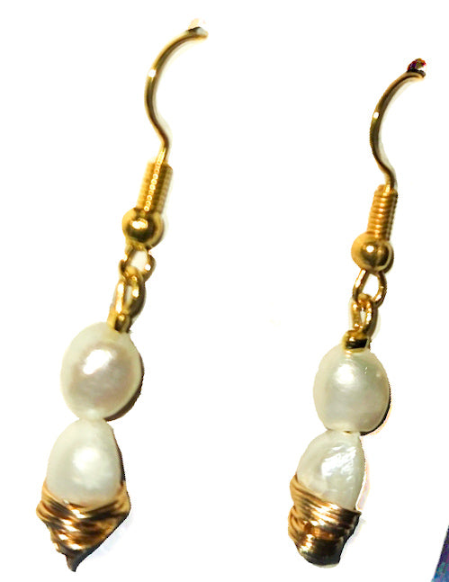 Handmade wire wrap earing with Fresh water pearls